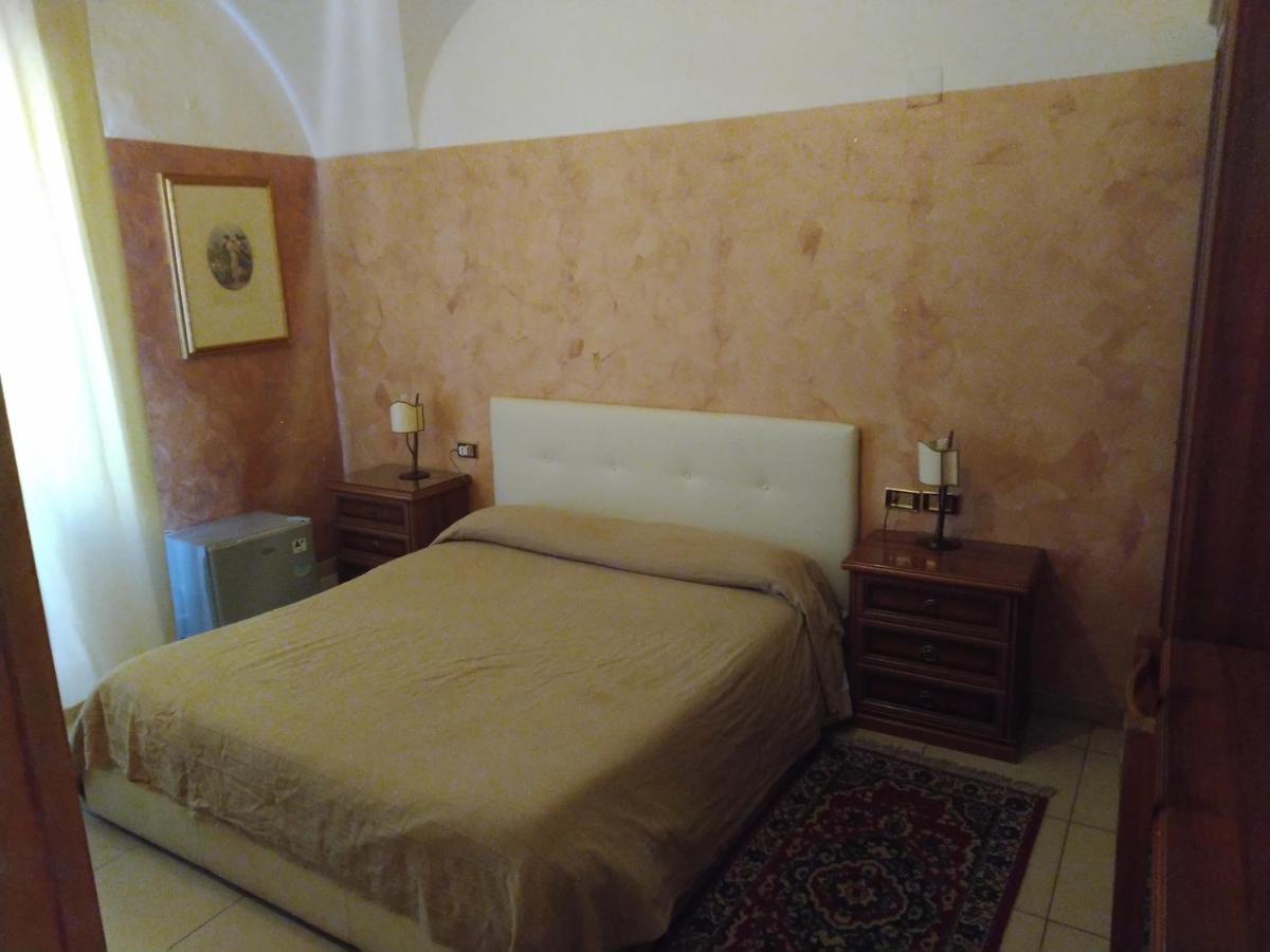Hotel Centrale Europa Κατάνια Εξωτερικό φωτογραφία