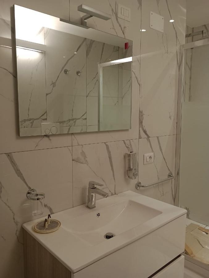 Hotel Centrale Europa Κατάνια Εξωτερικό φωτογραφία