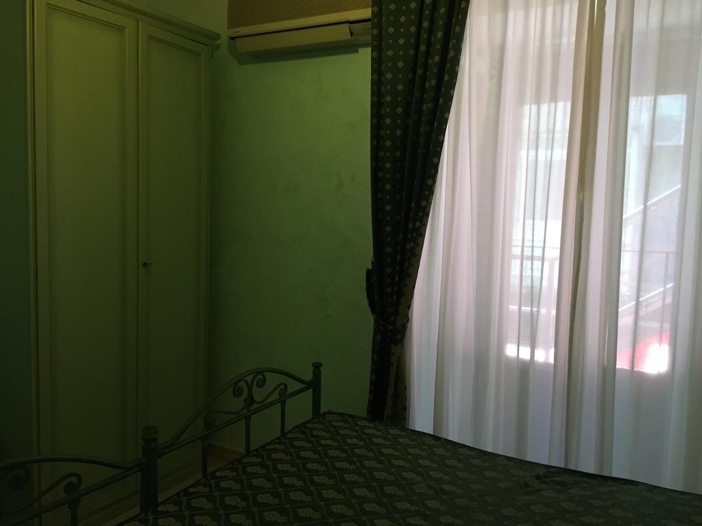 Hotel Centrale Europa Κατάνια Εξωτερικό φωτογραφία